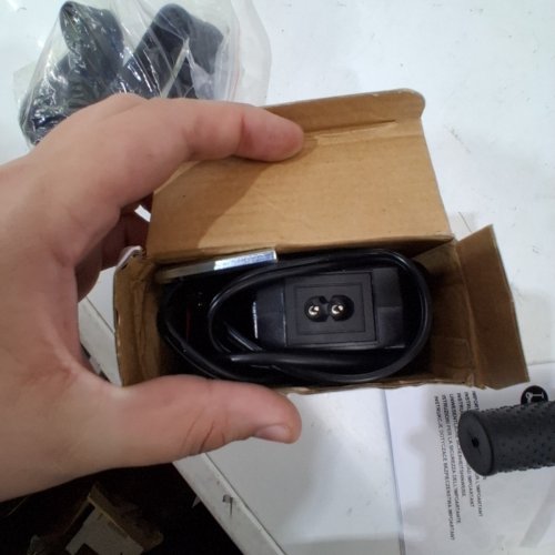 FOLDABLE ELECTRIC SCOOTER FOR ADULTS - 350 W - 30-40KM RANGE - BLACK/RED (MODEL:W5/W6) image 6