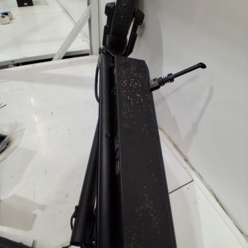 FOLDABLE ELECTRIC SCOOTER FOR ADULTS - 350 W - 30-40KM RANGE - BLACK/RED (MODEL:W5/W6) image 7