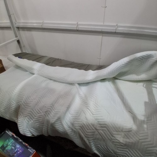 GEL MEMORY FOAM MATTRESS TOPPER 2" - - WHITE image 3