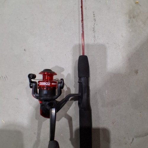 DOCK DEMON SPINNING COMBO - MEDIUM - 2FT 6" - RED (MODEL: DOCKRDSP301M) image 3