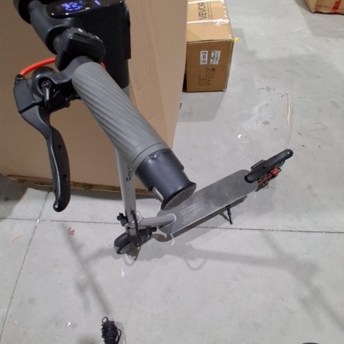 5TH WHEEL V30PRO ELECTRIC SCOOTER WITH DUAL BRAKING, CRUISE CONTROL & TURN SIGNALS - 29KM/H, 32KM RANGE - 350W - BLACK/GREY (MODEL: ES09) image 4