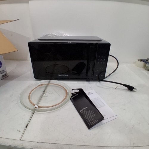 CHEFMAN COUNTERTOP MICROWAVE OVEN - 0.7 CU.FT. - BLACK (MODEL: RJ55-7-V2-CA) image 3