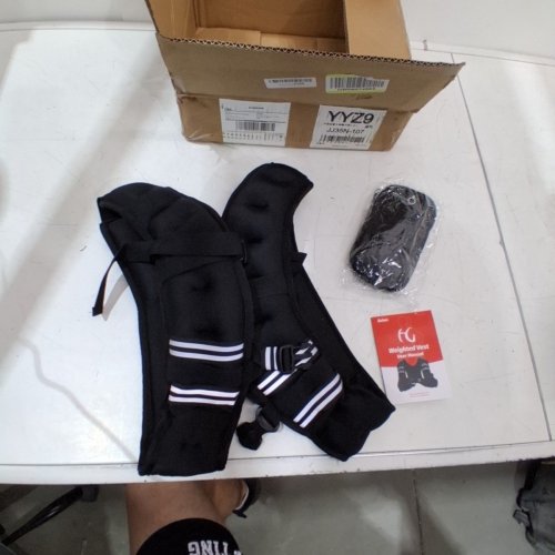 ZELUS WEIGHTED WORKOUT/RUNNING VEST - 25LBS - BLACK/GREY image 2