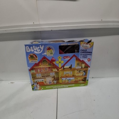 BLUEY S9 ULTIMATE LIGHTS & SOUNDS PLAYHOUSE - 17" X 30" image 4