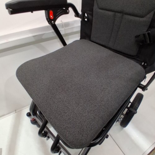 LUMIPARTY PORTABLE FOLDABLE TRANSPORT WHEELCHAIR WITH LOCKING HANDBRAKE AND FLIP ARMRESTS - 220LBS CAP - 20" X 35.4" X 34.6" - GREY (MODEL: DH01413) image 3