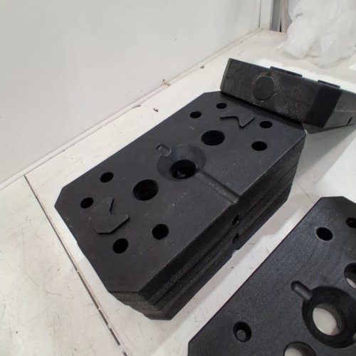 5PK RECTANGUALR CABLE WEIGHT EXERCISE PLATES - 10LB EACH - BLACK image 3