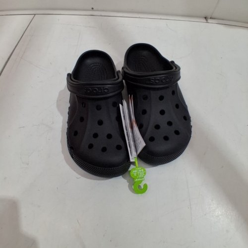 UNISEX BAYA CROCS CLASSIC CLOG - M:7 W:9 - BLACK image 3