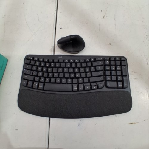 2PC LOGITECH WAVE KEYS KEYBOARD AND LIFT COMBO MOUSE - BLACK (MODEL: 920-013610) image 4