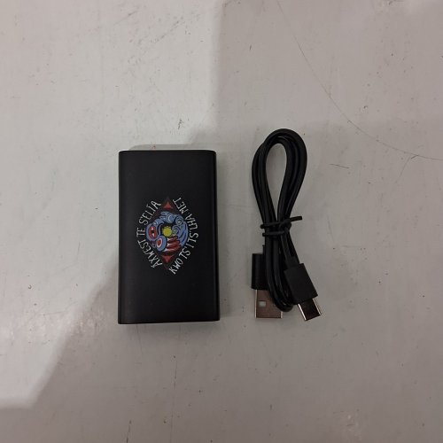 TRIUMPH POWER BANK - 2000 MAH - BLACK image 5