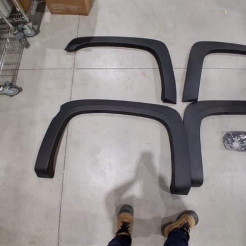 4PC FENDER FLARES COMAPTIBLE WITH 5.8FT GMC SILVERADO MODELS - BLACK (MODEL: Y205) image 6