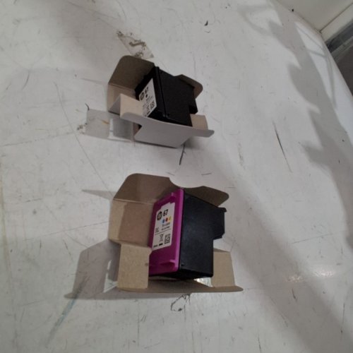 HP ORIGINAL 67 TRI-COLOR HIGH-YIELD INK CARTRIDGE - FOR SELECT DESKJET PRINTERS - (MODEL: 3YM55AN) image 2