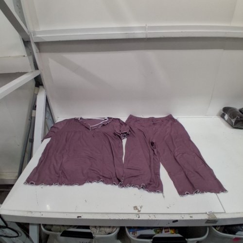 2PC MATCHING TOP AND PANTS SET - SIZE 8 - MAUVE image 2