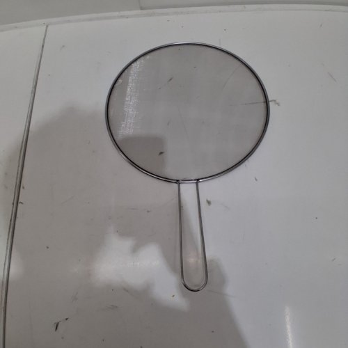 AMAZON BASICS SPLATTER SCREEN FOR FRYING PAN - 13" - STAINLESS STEEL image 2