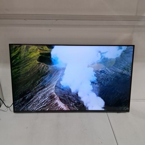 SAMSUNG CRYSTAL UHD U8000H 4K VISION SMART TV TELEVISION - 43" - BLACK (MODEL: UN43U8000HFXZC) image 9