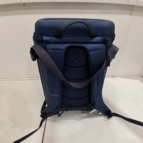 HYDRO FLASK CARRYOUT BACKPACK - 22 L - HARBOR BLUE (MODEL: 18PC0384) image 4