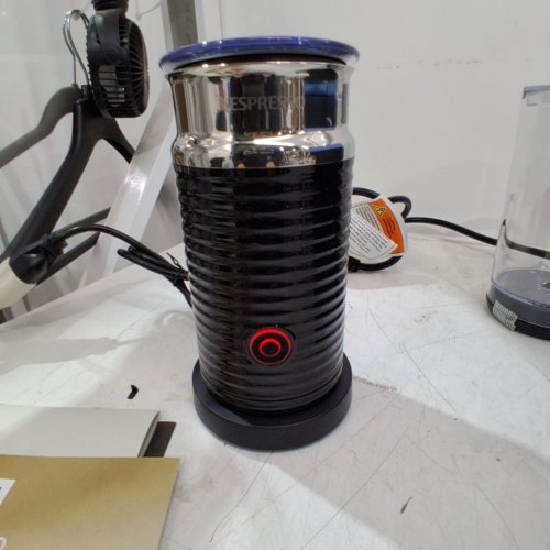 NESPRESSO VERTUO POP+ COFFEE AND ESPRESSO MACHINE WITH AEROCCINO MILK FROTHER - PACIFIC BLUE - (MODEL: ENV92AAE) image 3