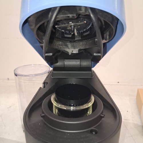 NESPRESSO VERTUO POP+ COFFEE AND ESPRESSO MACHINE WITH AEROCCINO MILK FROTHER - PACIFIC BLUE - (MODEL: ENV92AAE) image 12