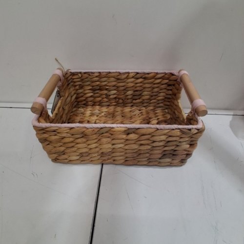 ZENNA HOME WOVEN WATER HYACINTH RECTANGULAR DECORATIVE STORAGE BASKET - 12" X 8.25" X 5.25" - BROWN image 3