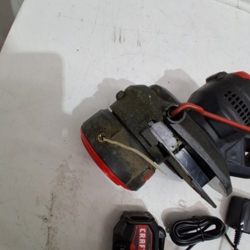 CRAFTSMAN CORDLESS WEEDWACKER 20V *TOOL ONLY* (MODEL:CMCST900) image 5