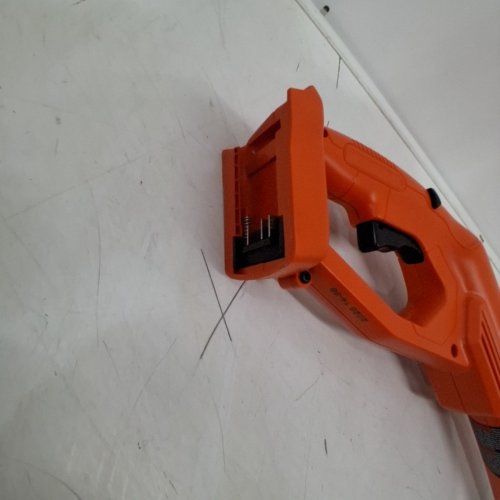 ***TOOL ONLY*** BLACK+DECKER STRING TRIMMER/EDGER - 20V 10" - BLACK/ORANGE (MODEL: LST201) image 4