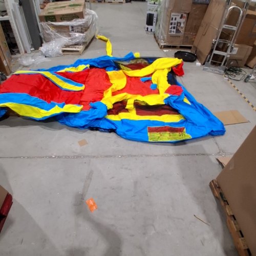 ENTIL INFLATABLE BOUNCE HOUSE WITH DUAL SLIDES - PRIMARY COLOURS image 4