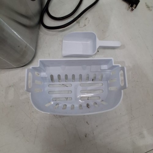 EUHOMY COUNTERTOP ICE MAKER MACHINE WITH HANDLE, BASKET AND SCOOP - MAKES 26LB PER DAY - SILVER (MODEL: IM-01X/IM008-B IN008-BSI-CAEH) image 4