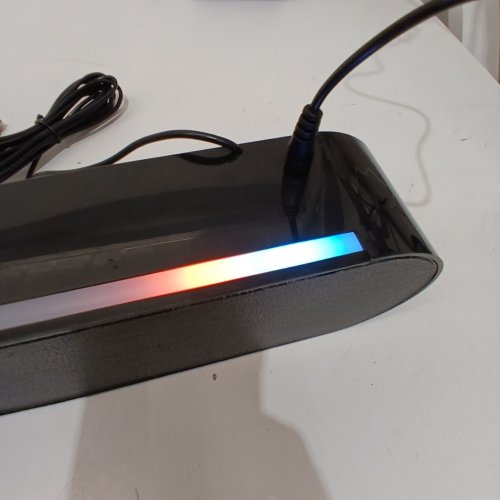 CORE INNOVATIONS LED BAR ANTENNA AMPLIFIED WITH LED BLACK LIGHT - UP TO 80 MILE RANGE - BLACK (MODEL: ANT800LED) image 3