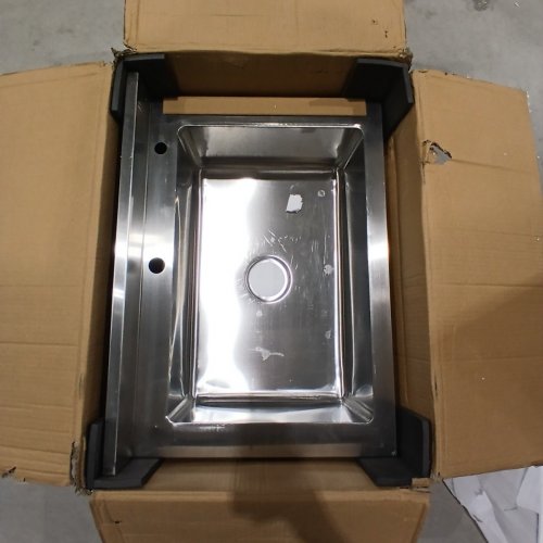 STAINLESS STEEL KITCHEN WORKSTATION SINK - APPROXIMATE 19.6" X 31.4" X 19.6" - STAINLESS STEEL (ITEM: WED01-50-70SC) image 4
