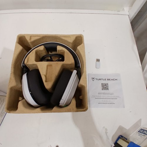 TURTLE BEACH STEALTH 600 (GEN 3) BLUETOOTH WIRELESS AMPLIFIED GAMING HEADSET FOR XBOX, PLAYSTATION, PC, NINTENDO SWITCH, AND MOBILE - WHITE image 3