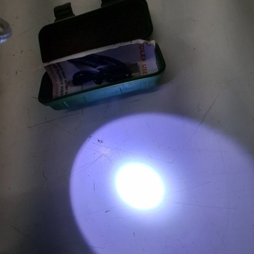 RECHARGEABLE LED EGG CANDLER FLASHLIGHT WITH CASE - BLACK image 3