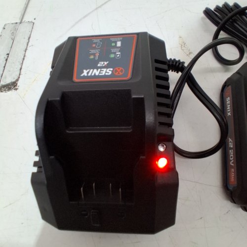 SENIX X2 LITHIUM-ION BATTERY AND CHARGER FOR LAWN TOOLS - 20V (MODEL: S2KOB1-02) image 2