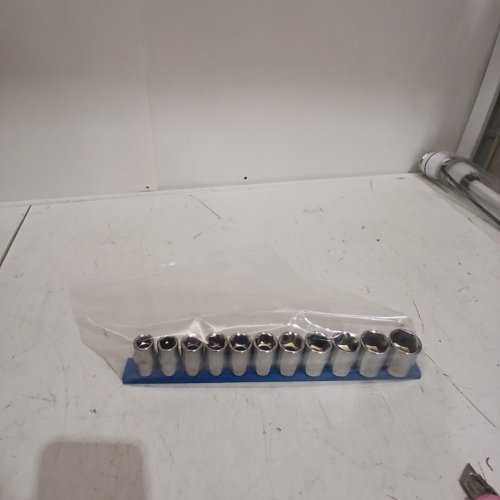 11PC METRIC SOCKET SET - METRIC SIZES 2 MM-24 MM - CHROME image 4
