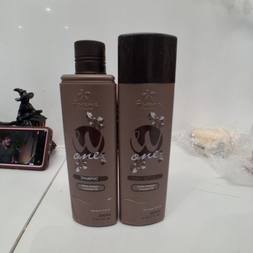 2PC SHAMPOO AND 3-IN-1 HAIR CARE BOTTLES - 300 ML EACH image 3