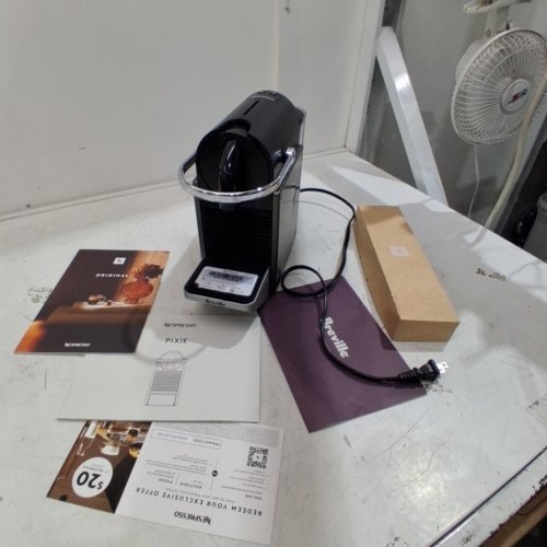 NESPRESSO PIXIE COFFEE AND ESPRESSO MACHINE BY BREVILLE - 0.7LTR CAP - TITAN (MODEL: BEC440TTN1BUC1) image 4