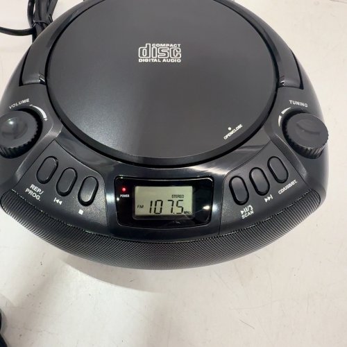 GUERAY PORTABLE CD PLAYER BOOMBOX WITH BLUETOOTH AM/FM RADIO - BLACK (MODEL: B-01) image 3