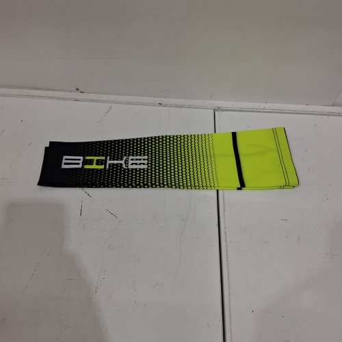 MEN'S BEISTER UV PROTECTIVE COOLING COMPRESSION ARM SLEEVES - LARGE - BLACK AND NEON YELLOW image 2