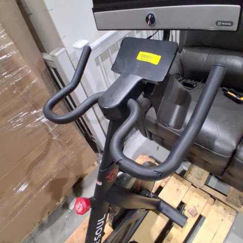 YESOUL G1M MAX SMART EXERCISE BIKE WITH 21.5" 1080P SCREEN AND 3W QUAD SPEAKERS - BLACK/RED (MODEL: G1M MAX/1886131) image 4
