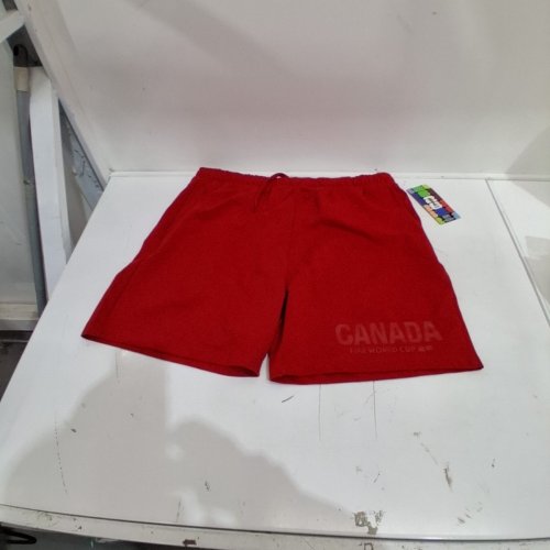 FIFA CANADA OVERSIZED SHORTS - LARGE - RED image 2