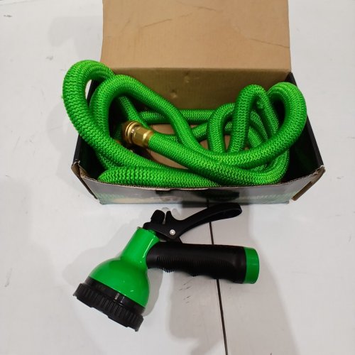 TOYTEXX EXPANDABLE GARDEN HOSE WITH 8 FUNCTION NOZZLE - 25FT - 3/4" DIAMETER - GREEN image 2