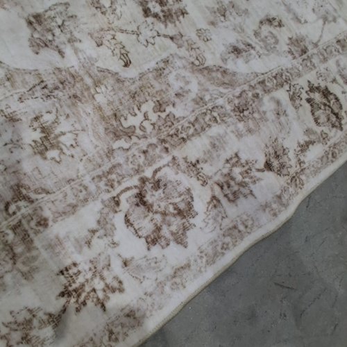 NON-SLIP WASHABLE INDOOR AREA RUG - 4FT X 6FT - CREAM/BEIGE image 3