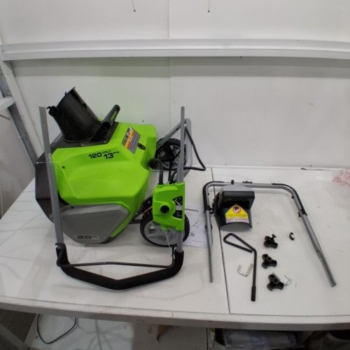 GREENWORKS 13 AMP 20" CORDED SNOW THROWER - GREEN/BLACK (MODEL: 2600502) image 3