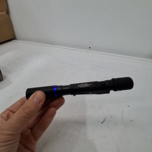 POLICE SECURITY CAVALIER LED FLASHLIGHT - 170LM - BLACK image 3