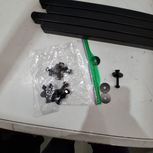 DEWALT JOBSITE TABLE SAW STAND - 10" X 27" - BLACK (MODEL: DW7451) image 3