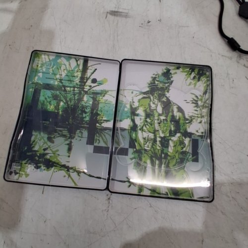 PLAYSTATION 5 METAL GEAR SOLID DELTA: SNAKE EATER - COLLECTOR'S EDITION WITH TERRARIUM DIORAMA, PATCHES, & MORE (PS5) image 4
