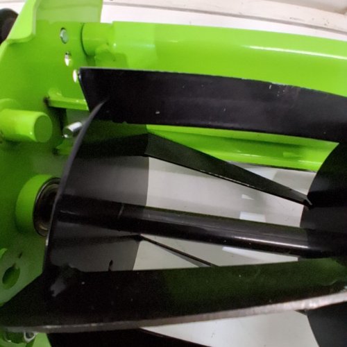 GREENWORKS 16" REEL LAWN MOWER - GREEN (MODEL: 25052CA) image 5