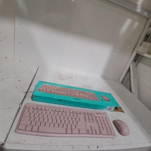 LOGITECH MK270 WIRELESS KEYBOARD AND MOUSE COMBO - 2.4 GHZ WIRELESS - PINK (MODEL: MK270) image 3