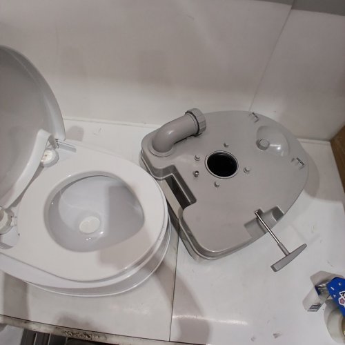 CAMCO PREMIUM PORTABLE TRAVEL TOILET - 5.3 GALLONS - WHITE/GREY (MODEL:# 41545) image 3