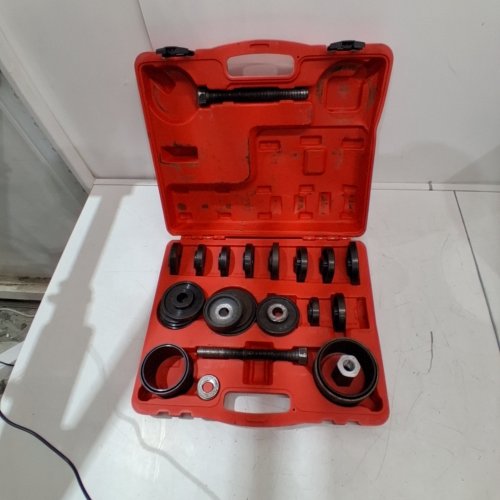24PC DAYUAN FRONT WHEEL DRIVE BEARING REMOVAL TOOL KIT - RED image 2