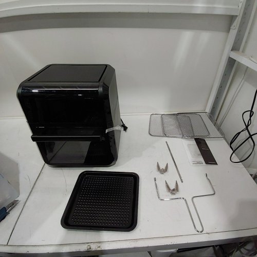 CHEFMAN 6-IN-1 DIGITAL AIR FRYER OVEN - 12QT CAPACITY - BLACK (MODEL: RJ38-RDO-V12-CA) image 3