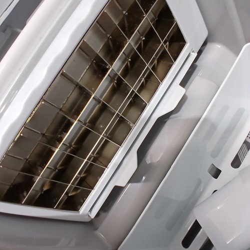 FRIGIDAIRE XL DIGITAL ICE MAKER - MAKES 40LBS/DAY - STAINLESS STEEL (MODEL: EFIC452-SS-CU) image 4